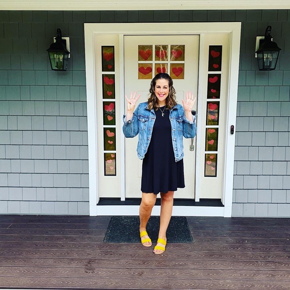 Meet your Posher, Stacey - Picture 2 of 3